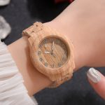 Popular Male and Female Lovers Fashion Quartz Watch Wood Grain Retro Simple No logo - Image 2